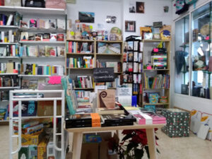 Librería La Brújula