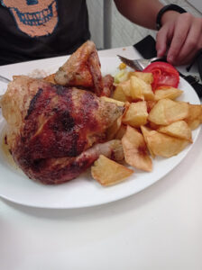 Asador de pollos Salomón