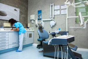 Clínica dental Cuevas Queipo – UNA CLÍNICA MAEX
