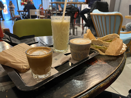 El Último Mono Juice & Coffee