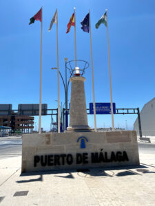 Acceso Parking Puerto.
