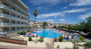 Hotel Puente Real