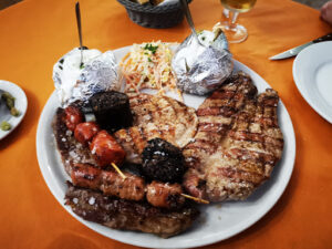MESÓN ASADOR VIÑOLO