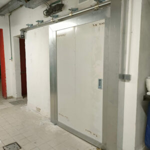 PUERTAS LUZAR