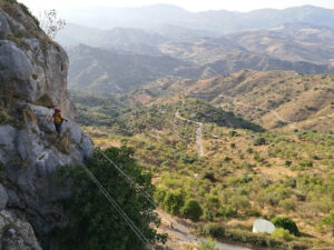 Tirolina Comares 436m.