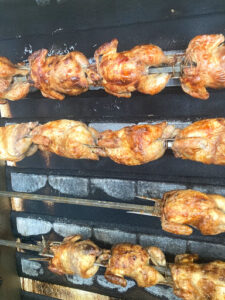 Asador de Pollos En Capuchinos "El Pollo Asado"
