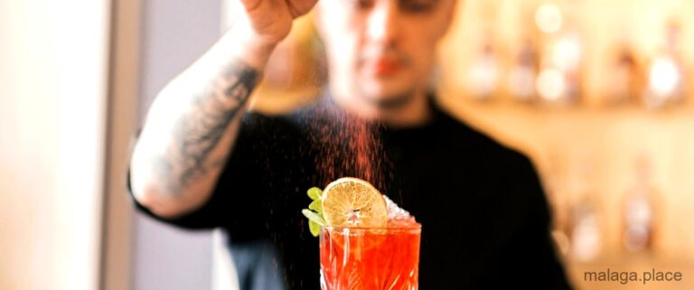 Los 18 mejores cócteles de Málaga