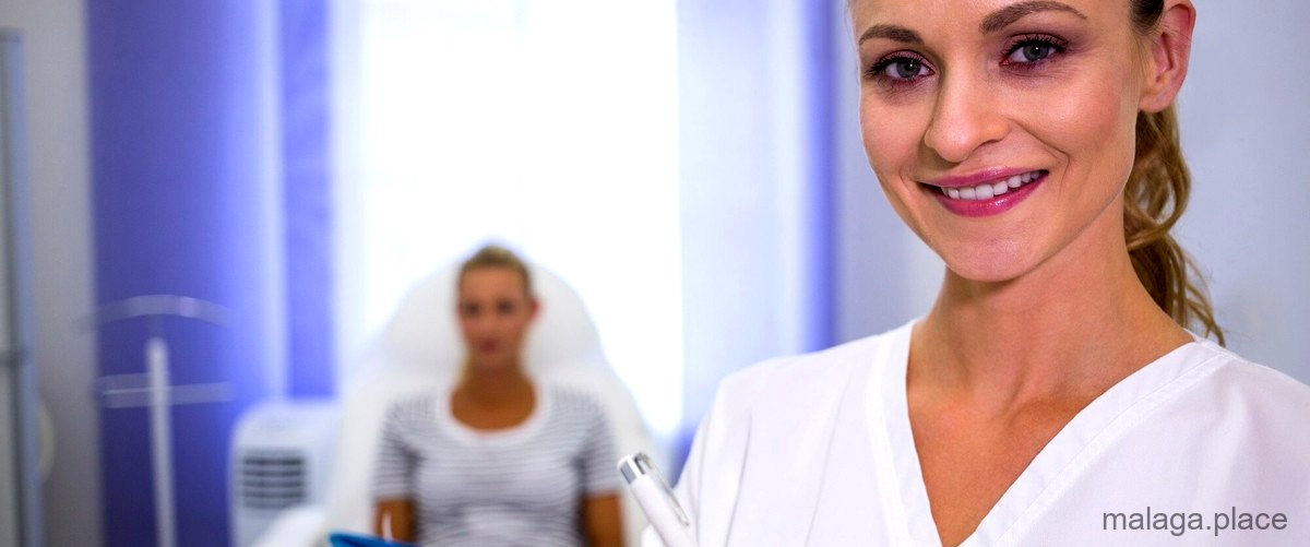 ¿Qué partes del cuerpo examinan los dermatólogos? ¿Qué partes del cuerpo examinan los dermatólogos?