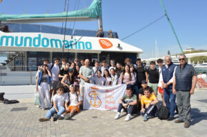 Catamarán Mundo Marino Málaga Paseos en barco Málaga