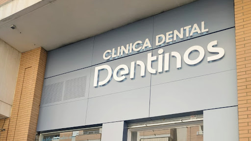Clínica Dental Dentinos - Teatinos Málaga