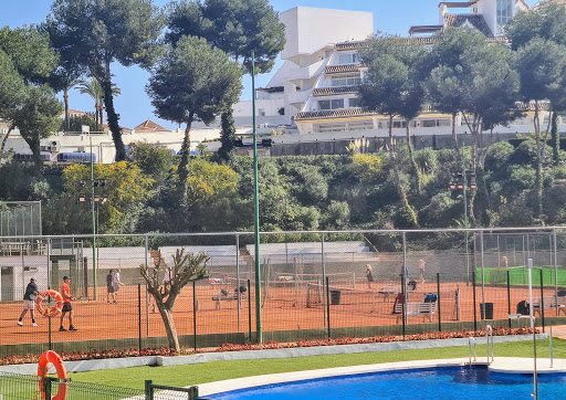 Miraflores Tennis Club