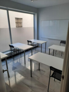 Coin School of English - Academia de idiomas y apoyo escolar
