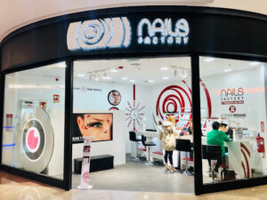 Nails Factory Málaga Vialia